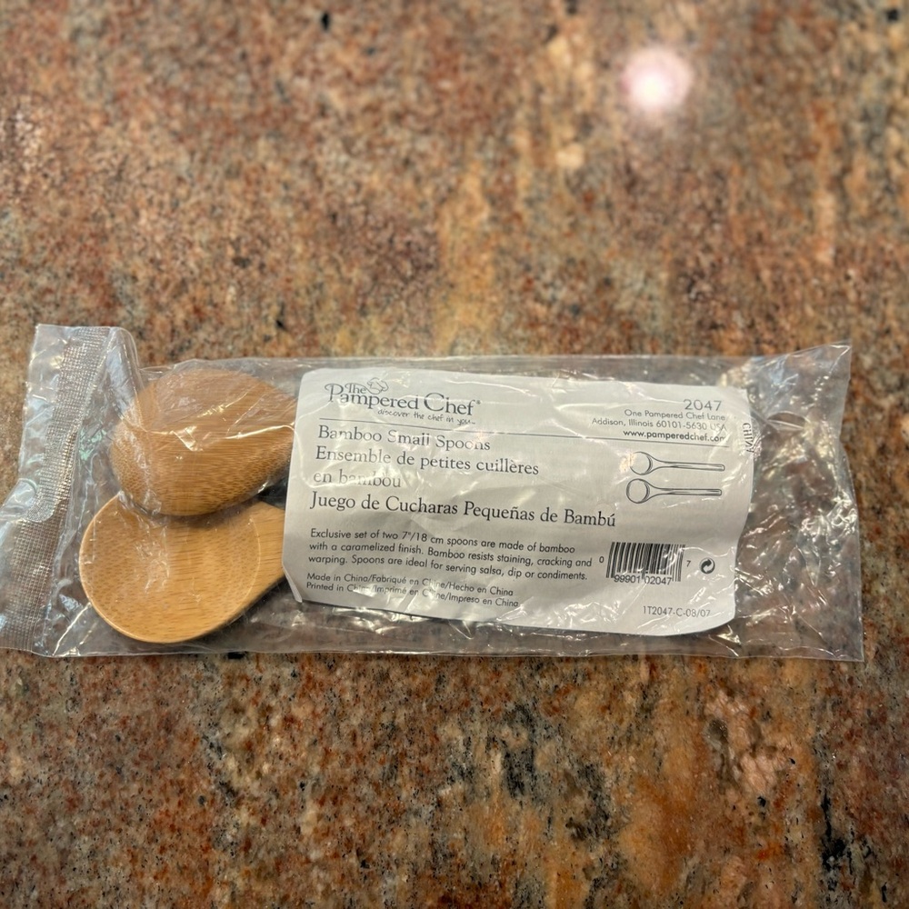 NEW Pampered Chef Small Bamboo Spoon Set